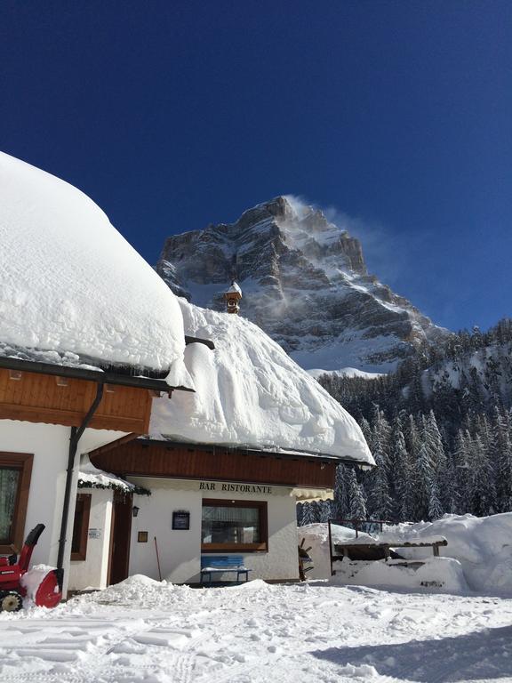 فندق Zoldo Altoفي  Rifugio Passo Staulanza المظهر الخارجي الصورة