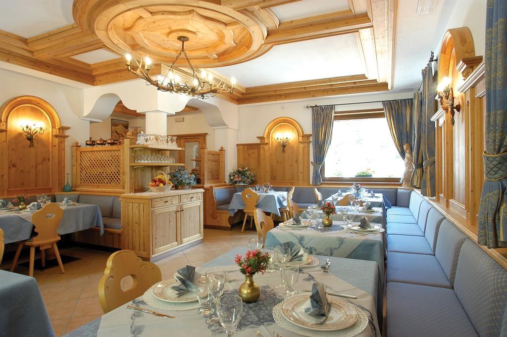 فندق Zoldo Altoفي  Rifugio Passo Staulanza المظهر الخارجي الصورة